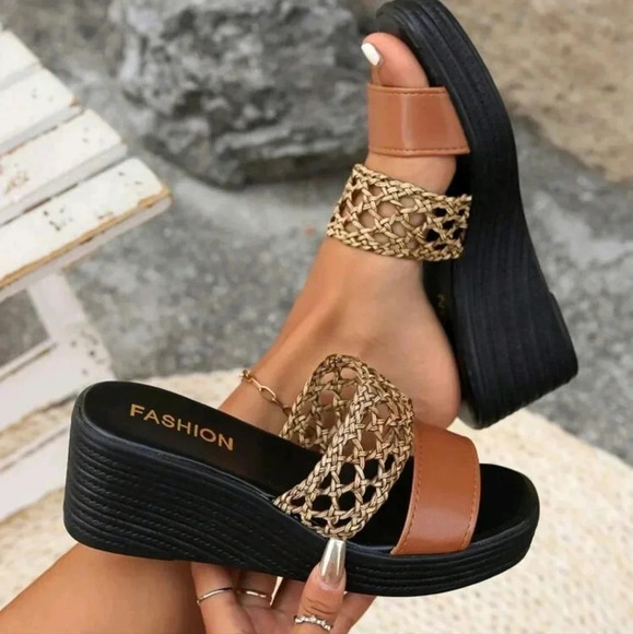 Women Ultra Lightweight Open Toe Brown Wedge Sandals, Woven Details Summer - Picture 1 of 11